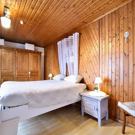 Holiday home Luxury Pool In Goesnes, Cleaning Included *